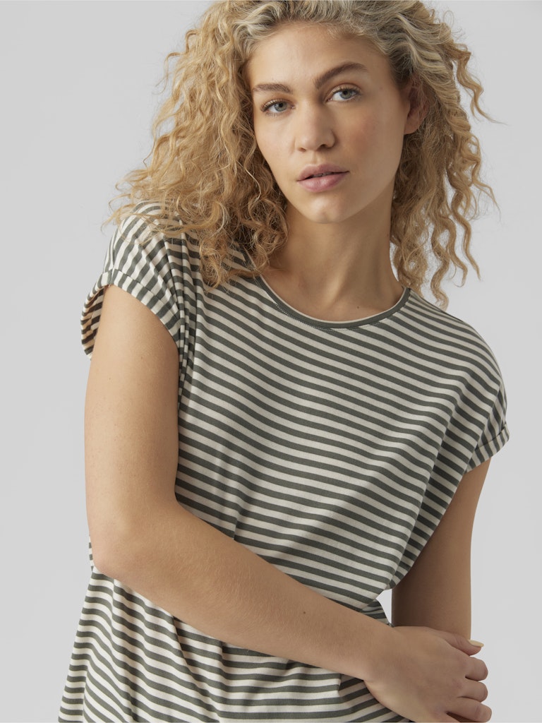 Vero Moda Damen T-Shirts Laurel Wreath/P