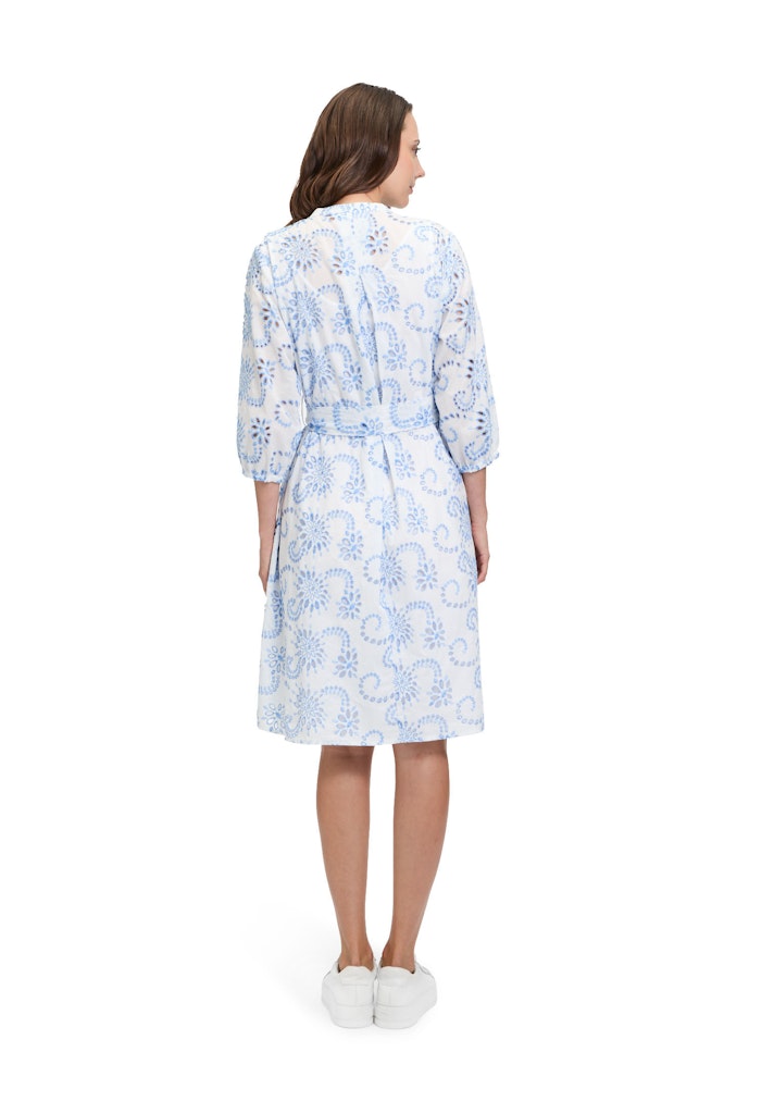 Betty & Co Damen Kleider White/Blue