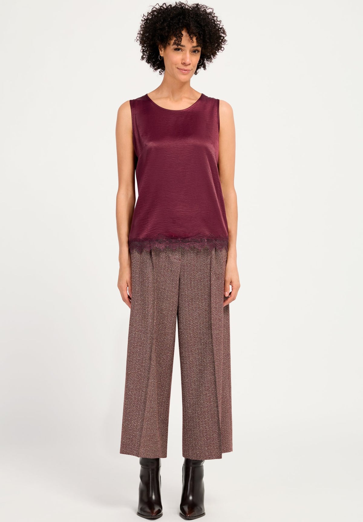 Bianca Damen T-Shirts Dark Barolo