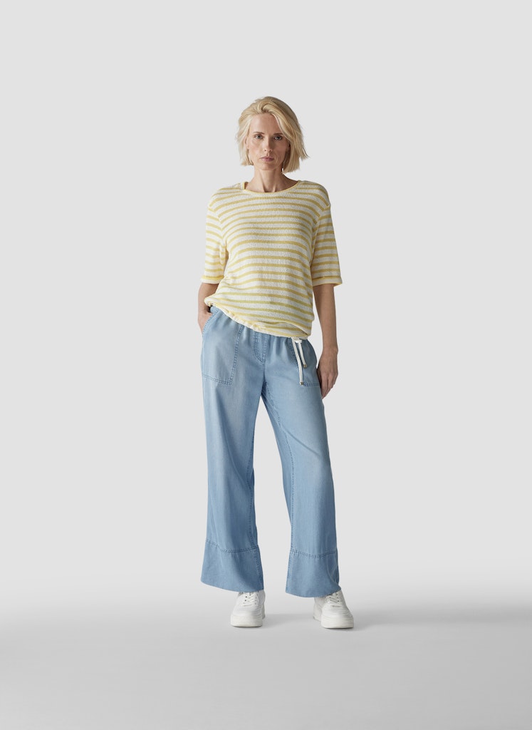 Le Comte Damen T-Shirts Narzisse