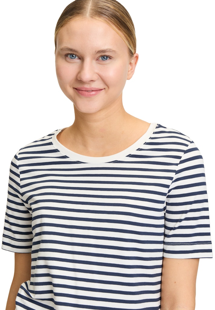Betty & Co Damen T-Shirts Cream/Dark Blue