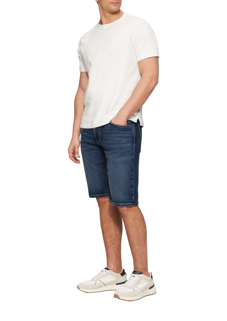 S. Oliver red Herren Shorts Blue