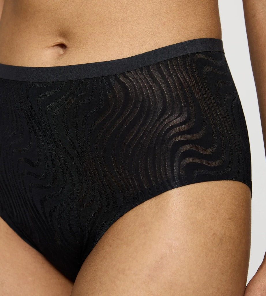 Triumph Slip  Black