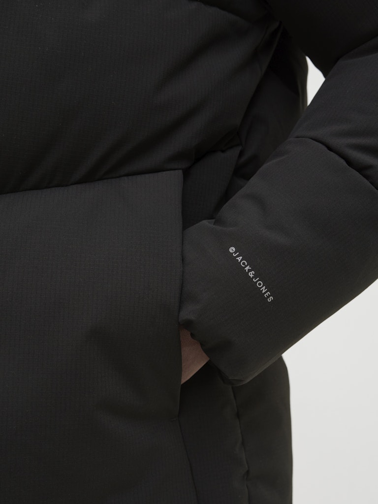 Jack & Jones Herren Jacken Black