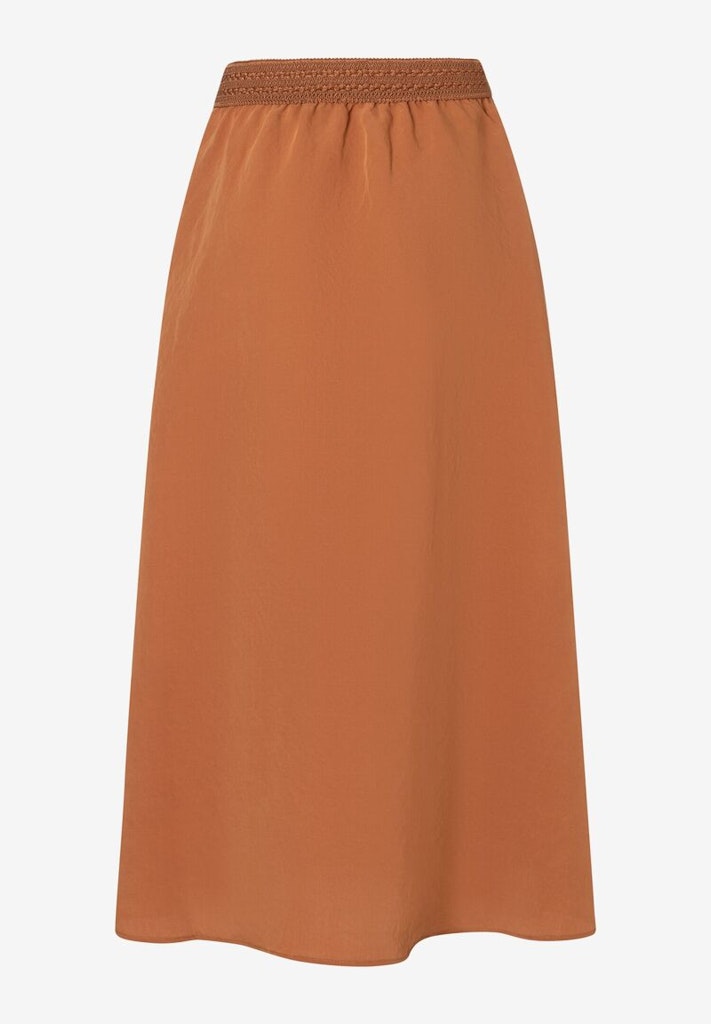 More & More Damen Rcke  Clay Brown