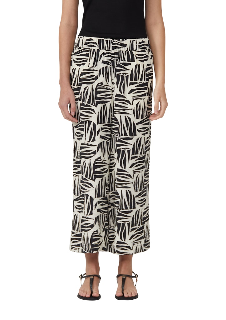 S. Oliver red Damen Shorts Grey/Black