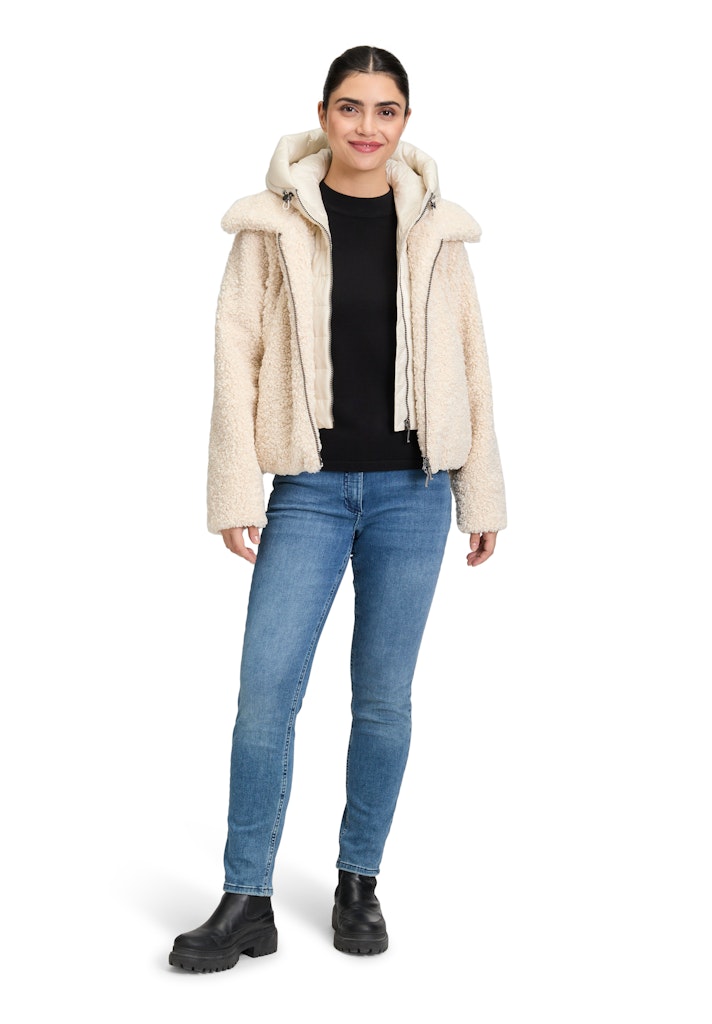 Amber & June Damen Jacken  Pearl Crea