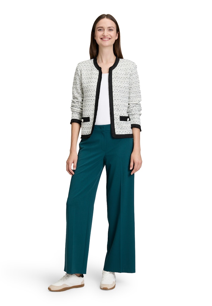 Betty & Co Damen Strickjacken Cream/Black