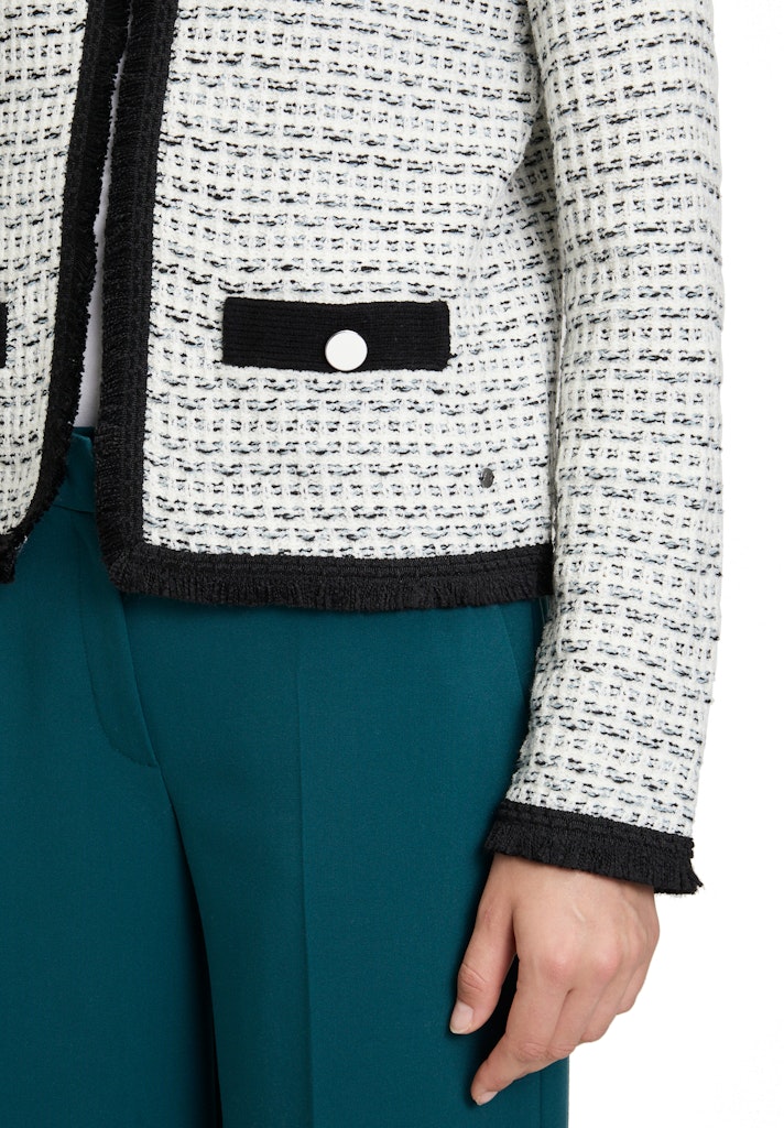 Betty & Co Damen Strickjacken Cream/Black