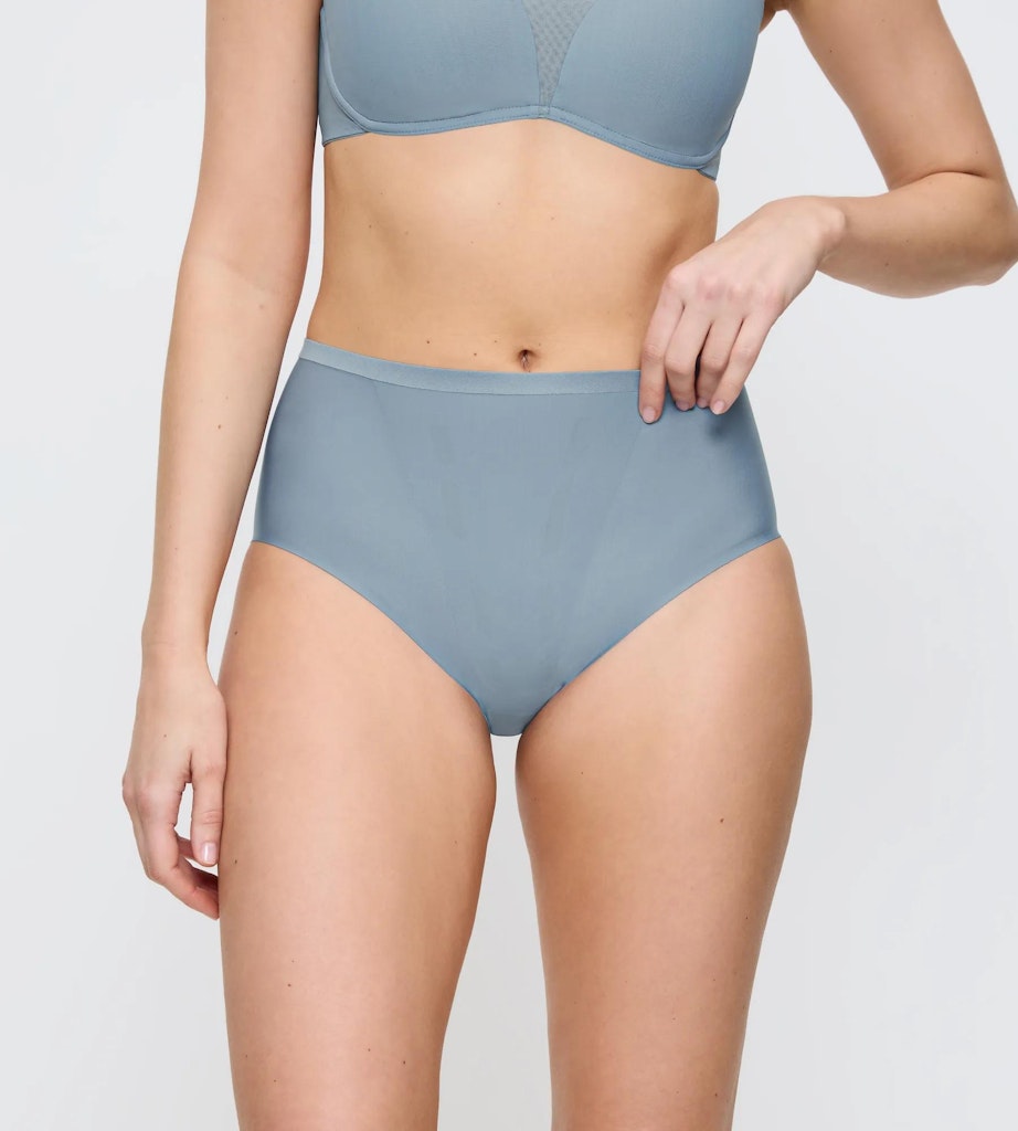 Triumph Slip  Chambray