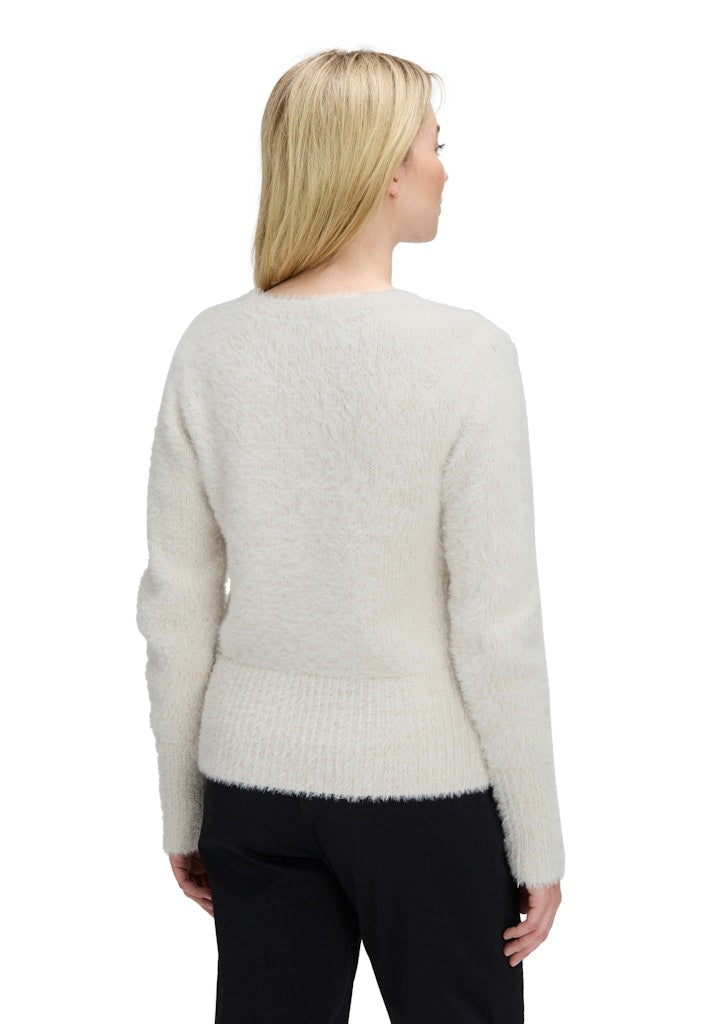 Betty & Co Damen Pullover White Sand