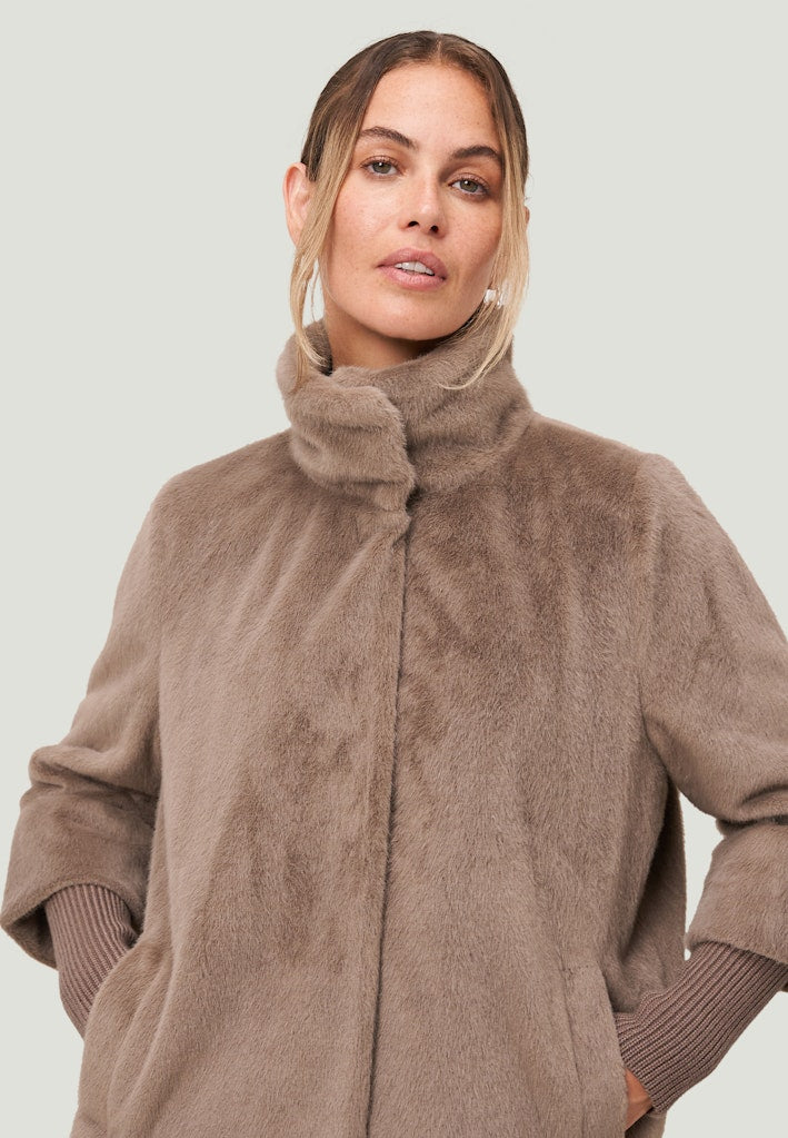 Zero Damen Jacken Desert Taupe