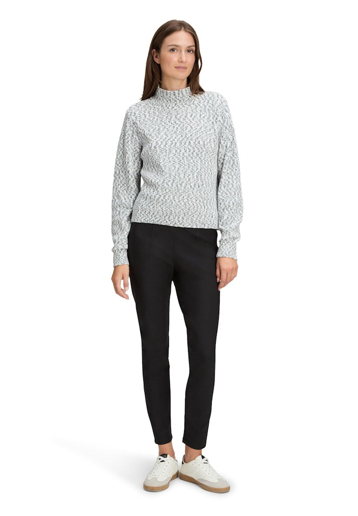 Betty & Co Damen Pullover Black/Cream