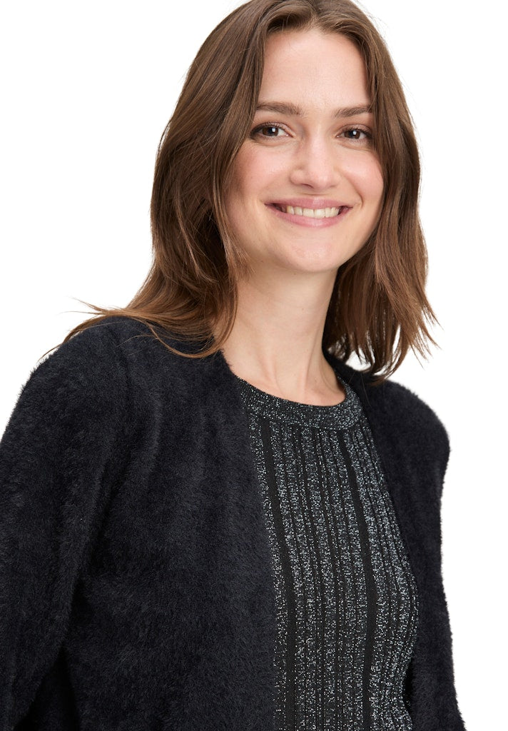 Betty & Co Damen Strickjacken Black