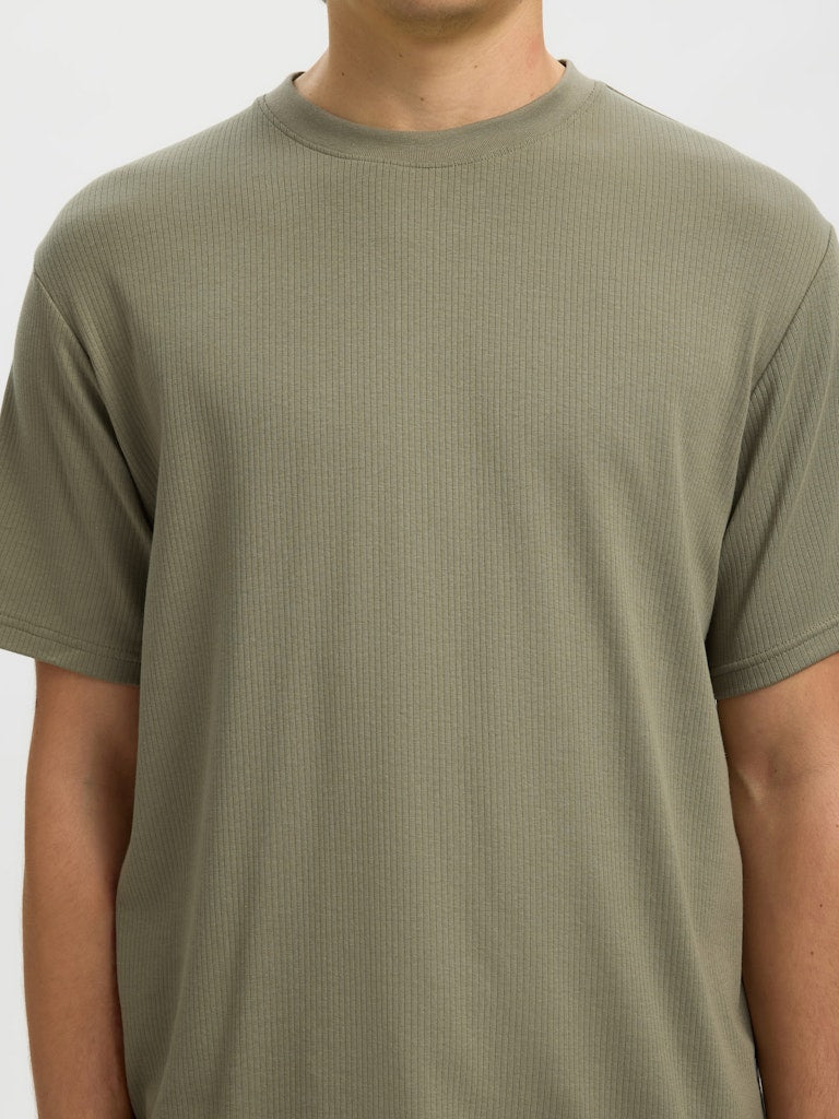 Selected homme Herren T-Shirts kurz Vetiver