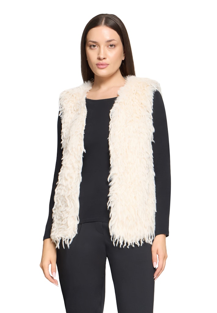 Betty & Co Damen Outdoorwesten White Sand