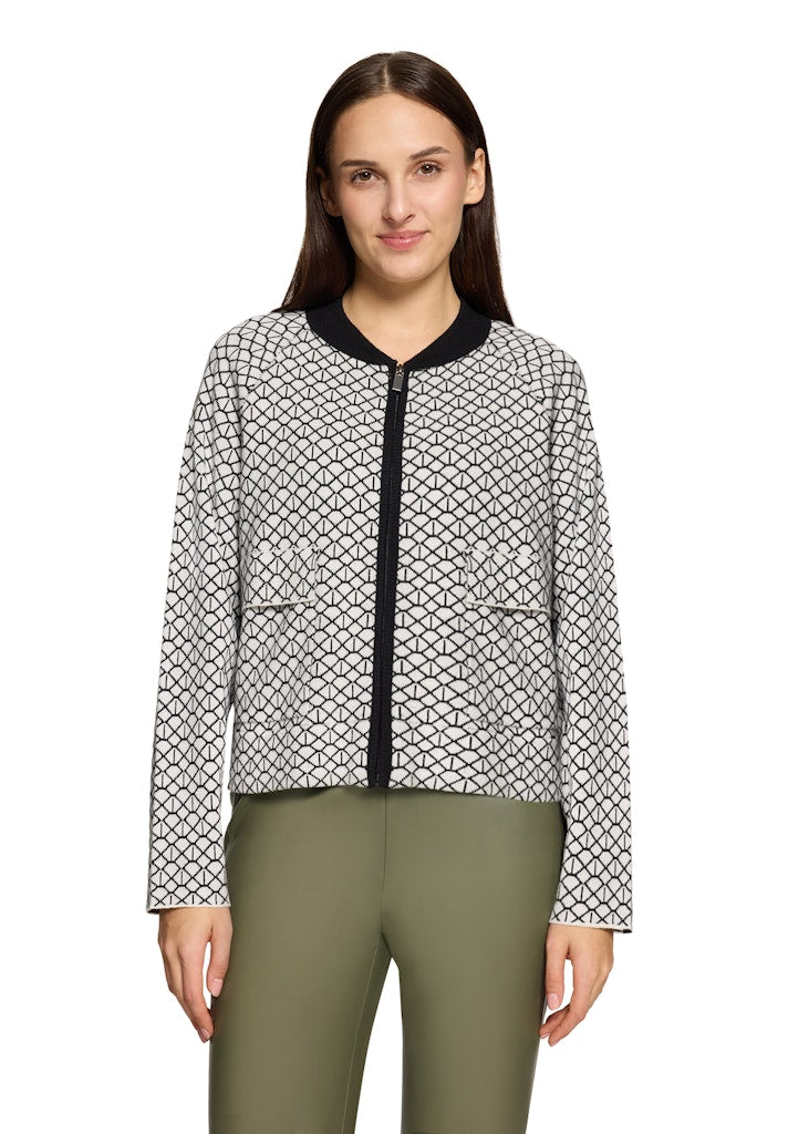 Betty & Co Damen Strickjacken Cream/Black