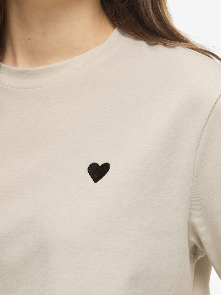 T-Shirt - Birch Heart
