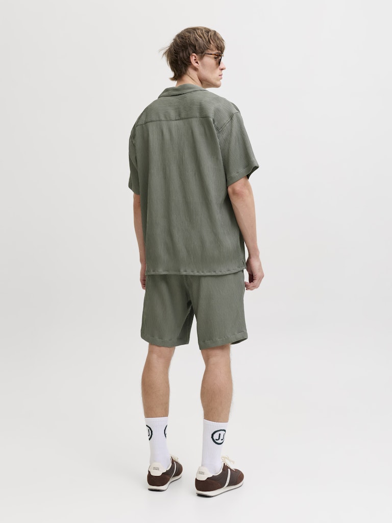 Jack & Jones Herren Shorts Dusty Olive