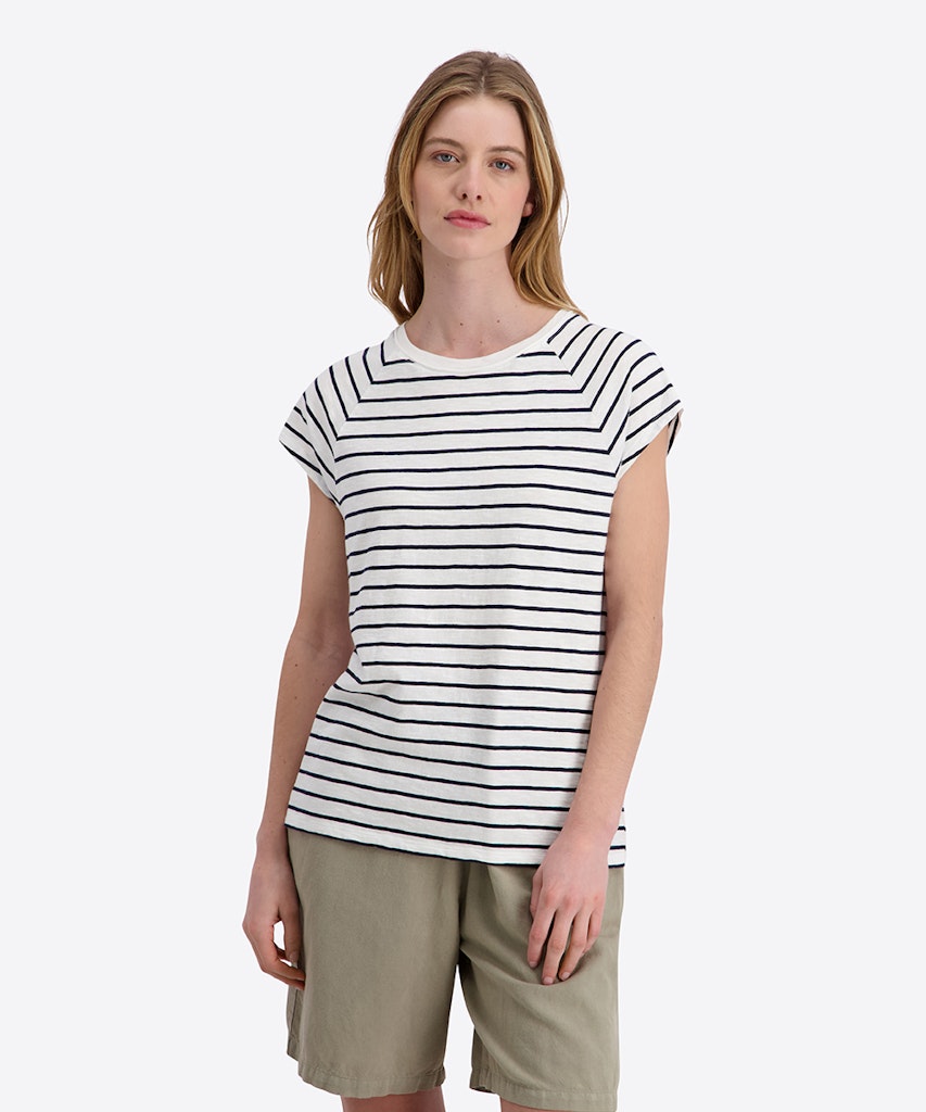 Timezone Damen T-Shirts White Blu