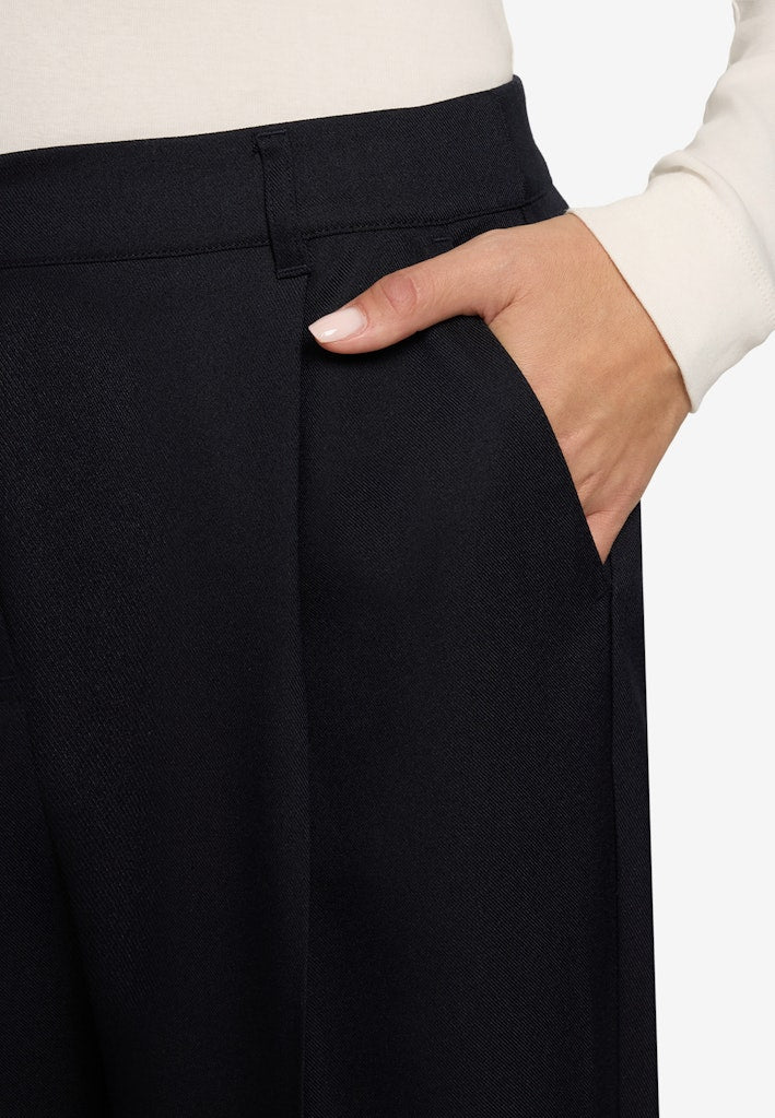 Zero Damen Hosen Hydrangea