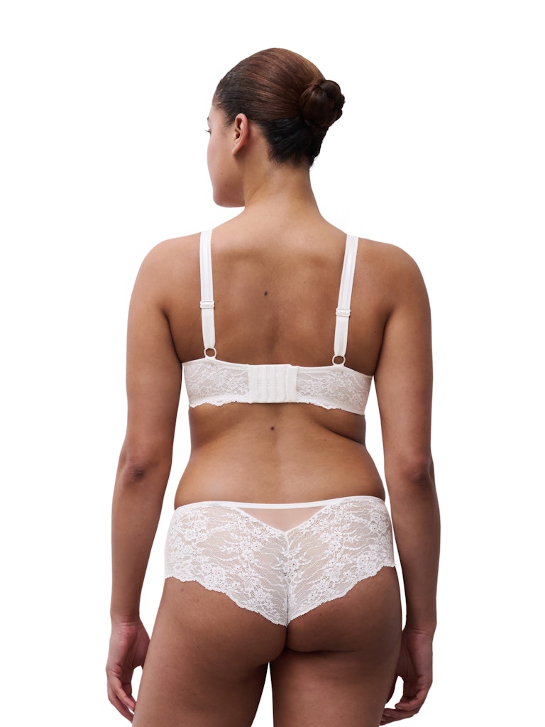 Chantelle BH Milk