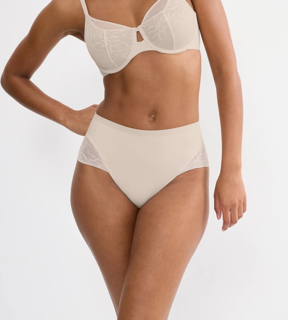 Triumph Slip Nz Nude Beige