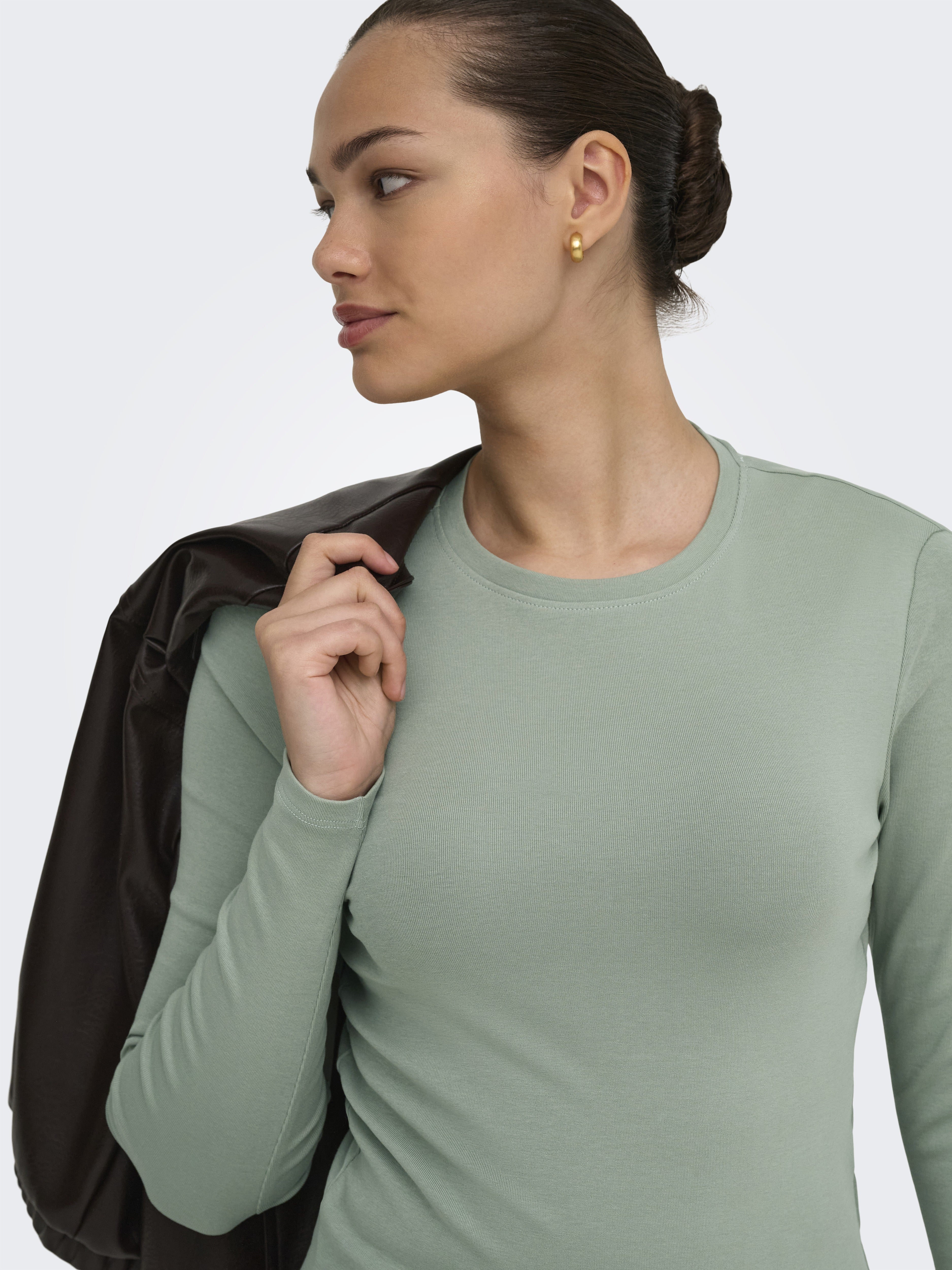 only Damen T-Shirts Green Milieu