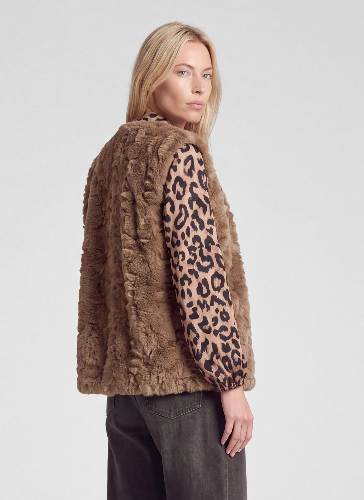 Rabe Damen Indoorwesten Taupe