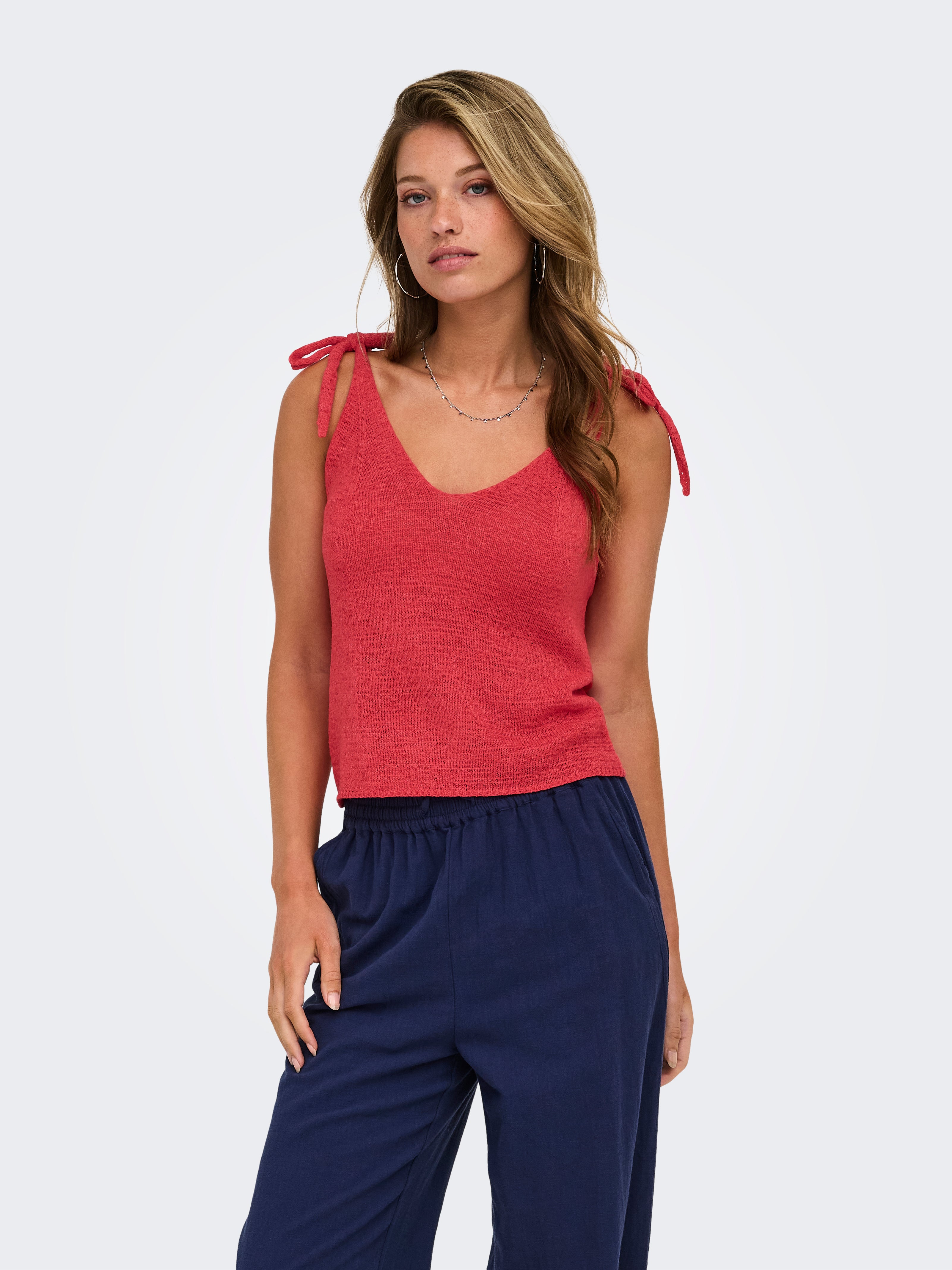 Only Damen Tops Poinsettia