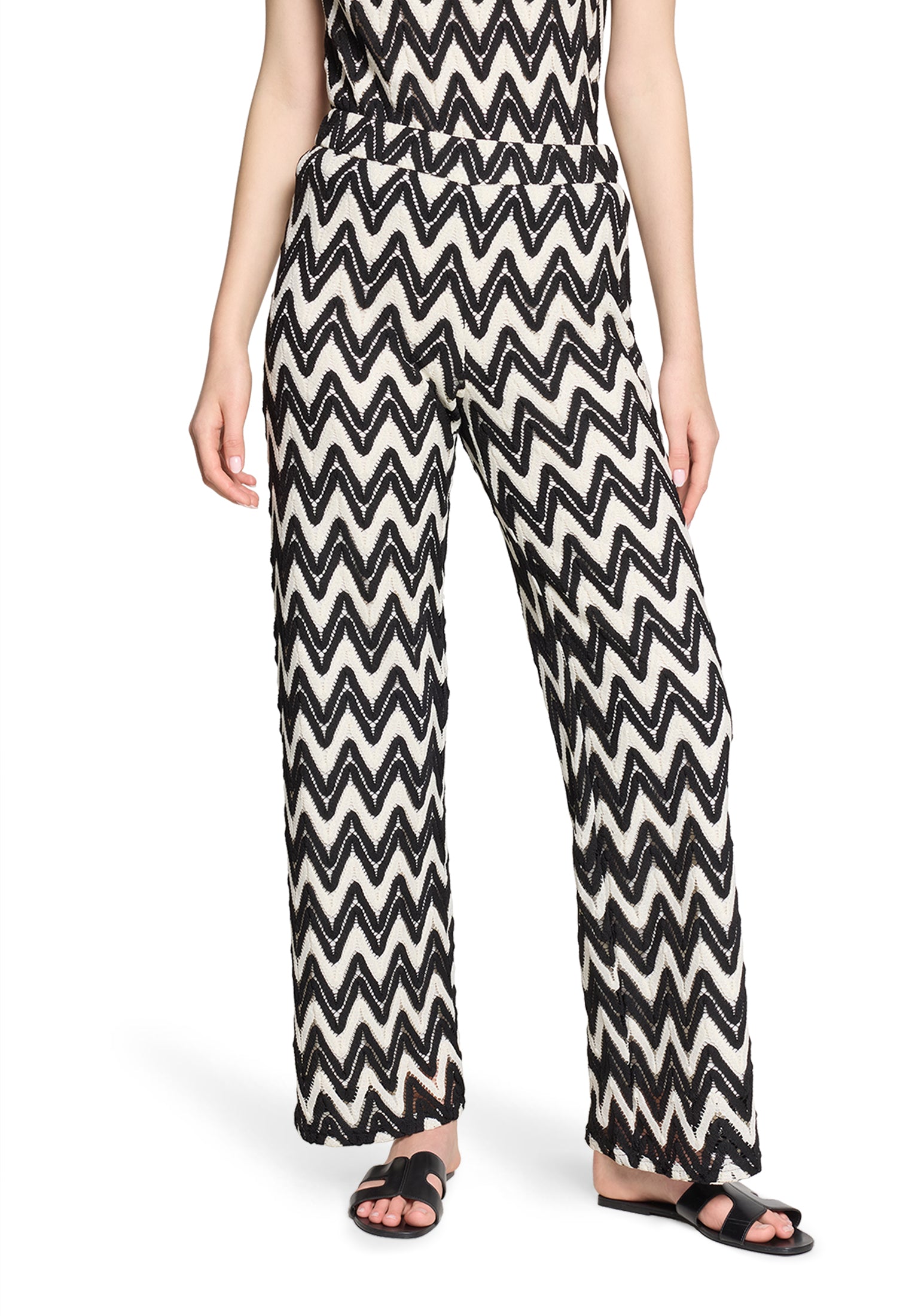 Betty & Co Damen Hosen Black/Cream