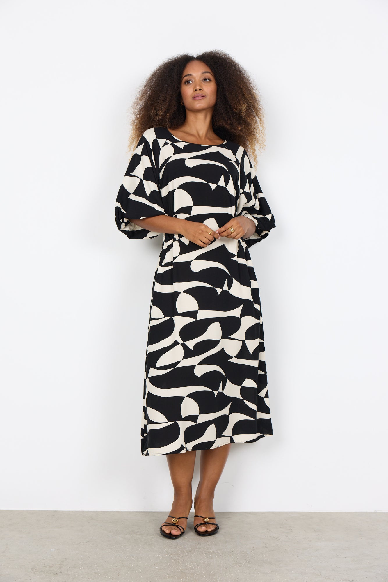 Soya Concept Damen Kleider Black Combi