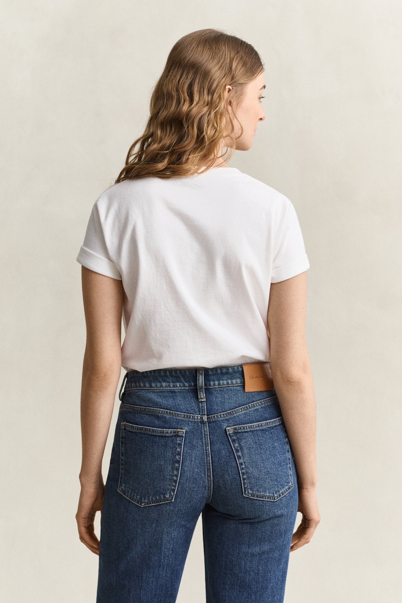 Gant Damen T-Shirts Eggshell