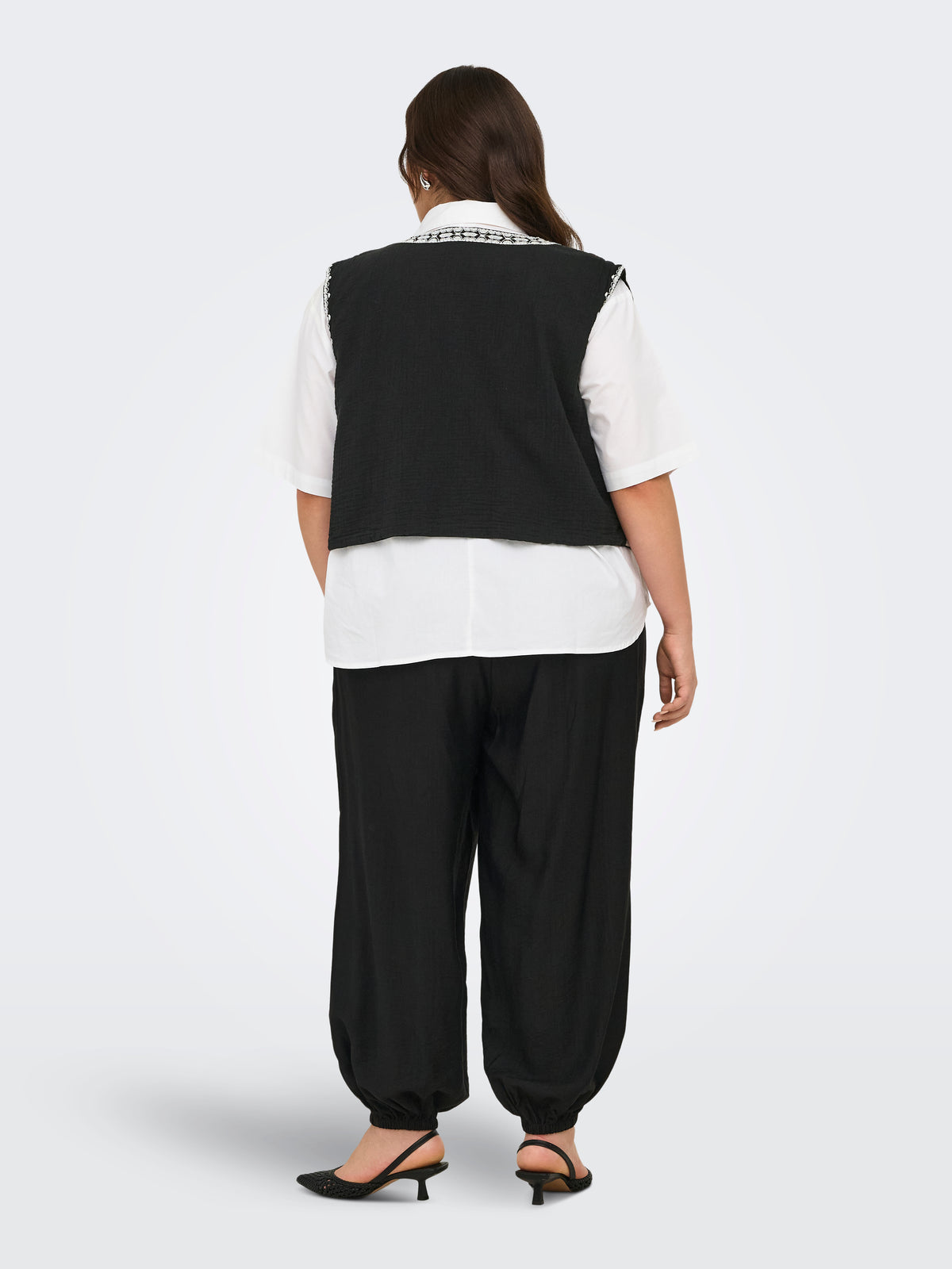Only Carmakoma Damen Strickjacken Black/White Emb