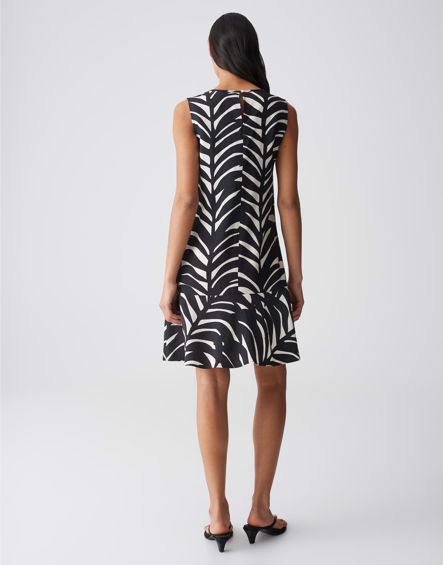 Opus Damen Kleider Black