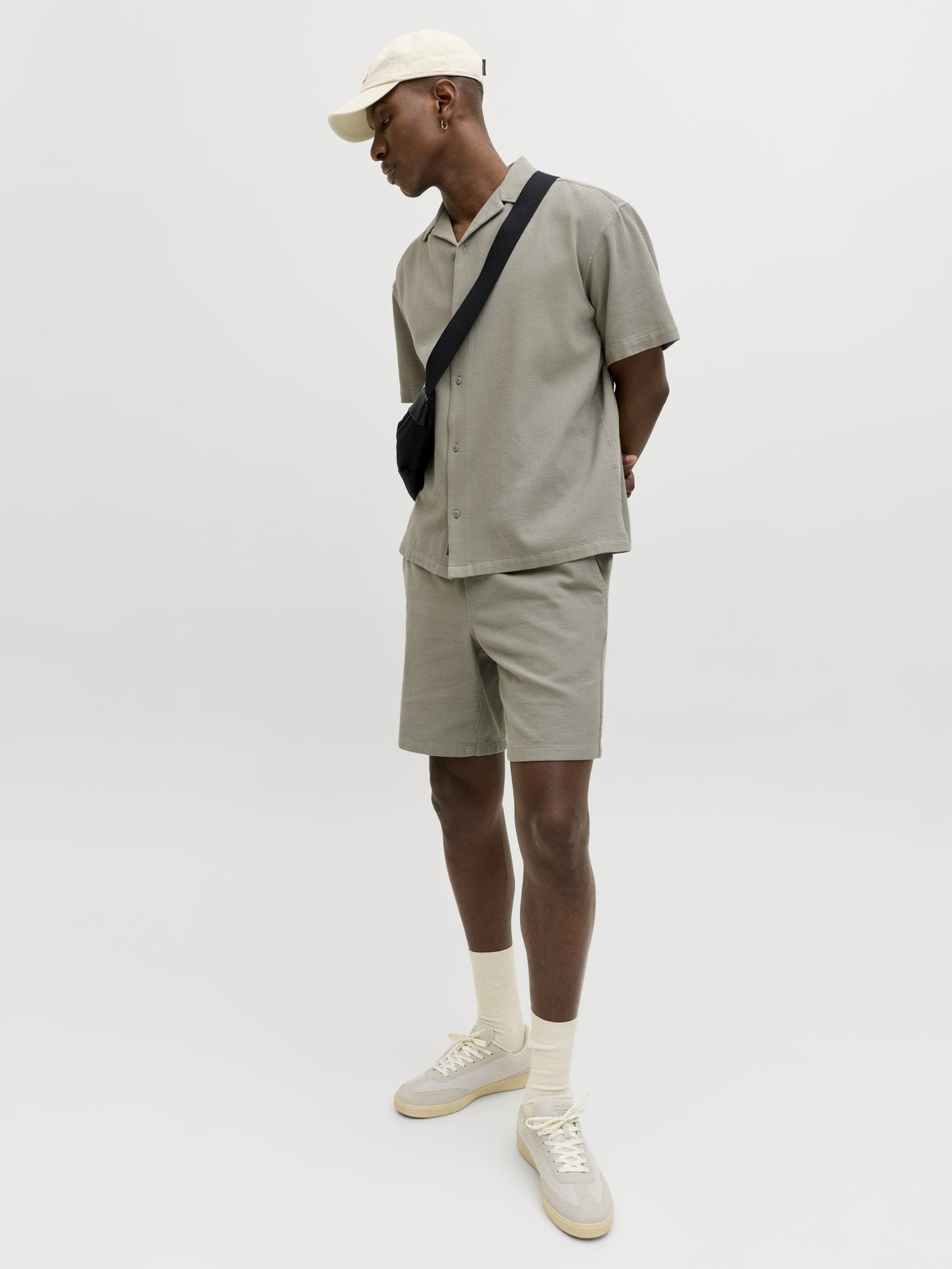 Jack & Jones Herren Shorts Vetiver