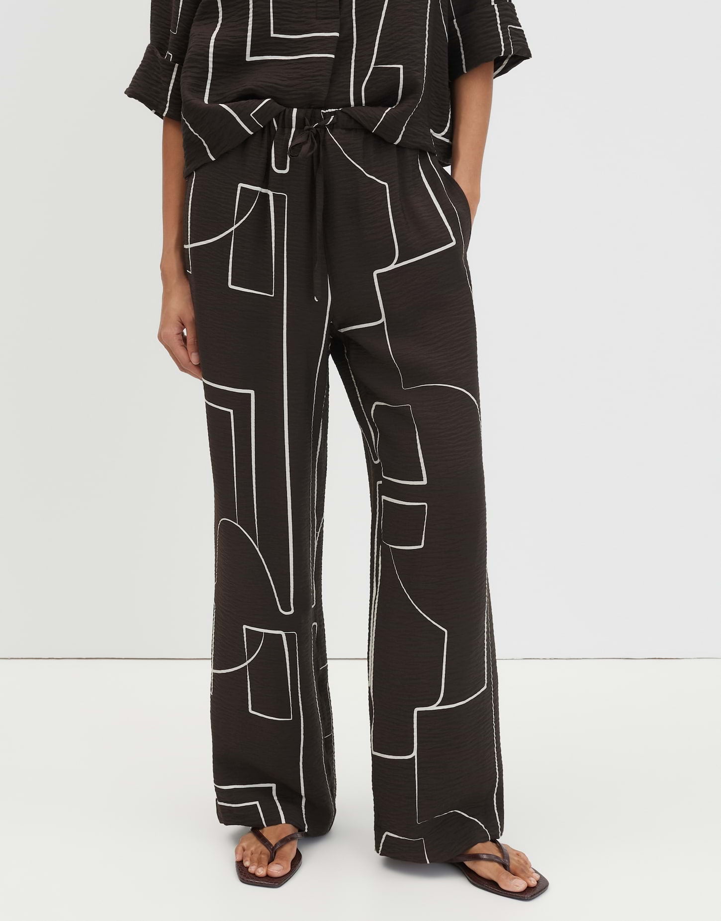 Someday Damen Hosen Dark Truffle