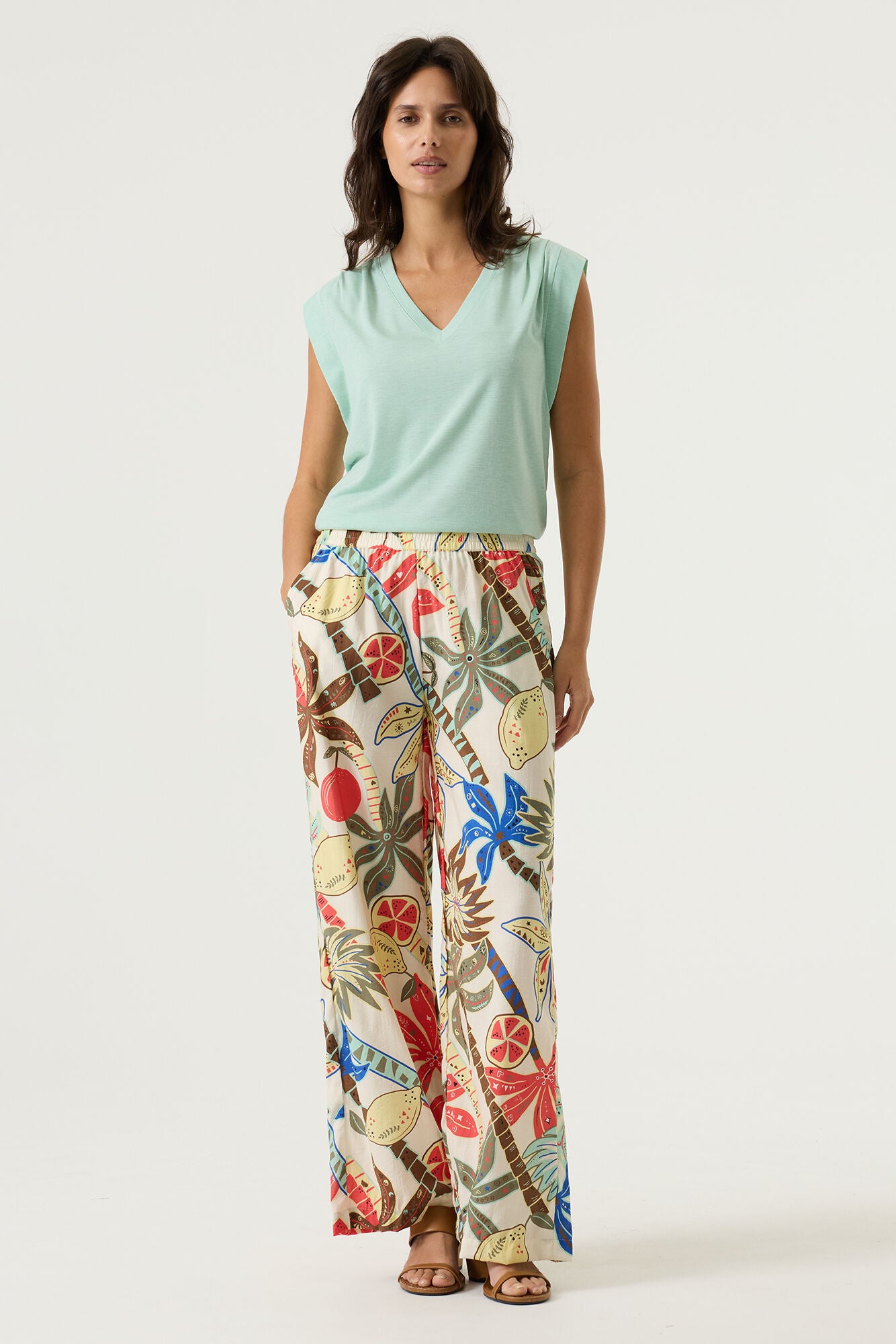 Garcia Damen T-Shirts Island Mint