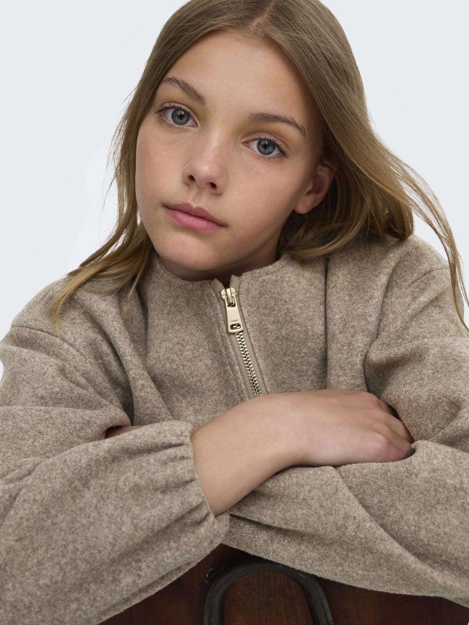 Only Mädchen Jacken Taupe Gray/Mela