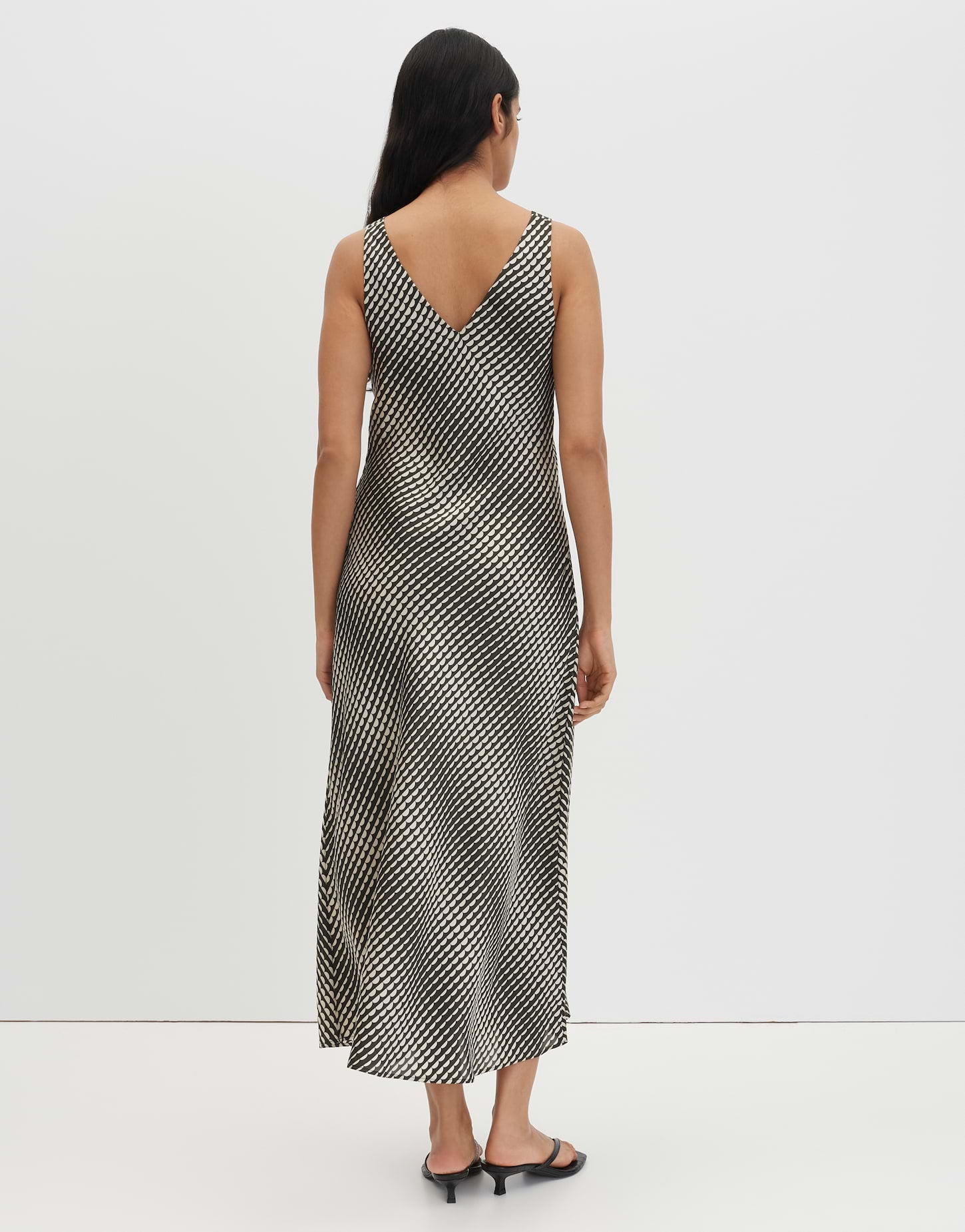 Someday Damen Kleider Midnight Olive