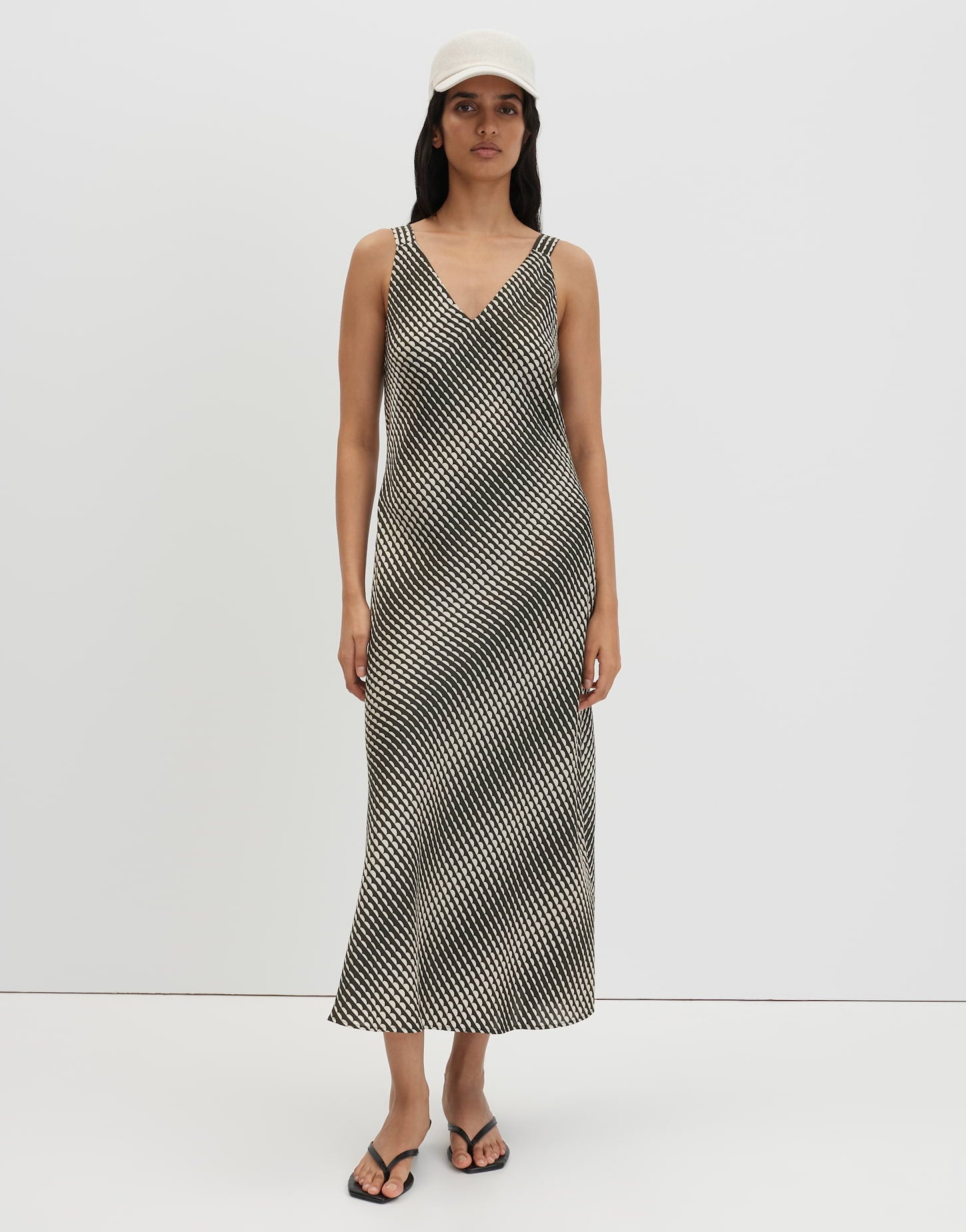 Someday Damen Kleider Midnight Olive