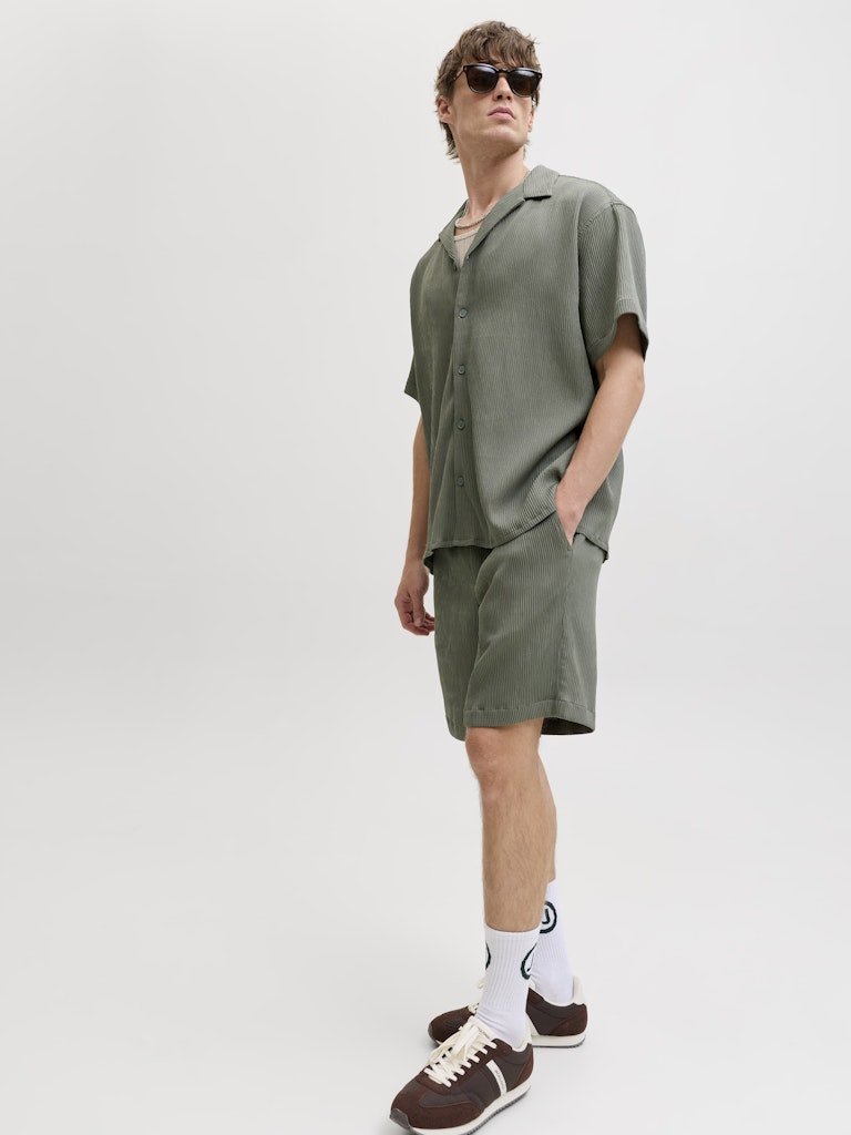 Jack & Jones Herren Shorts Dusty Olive