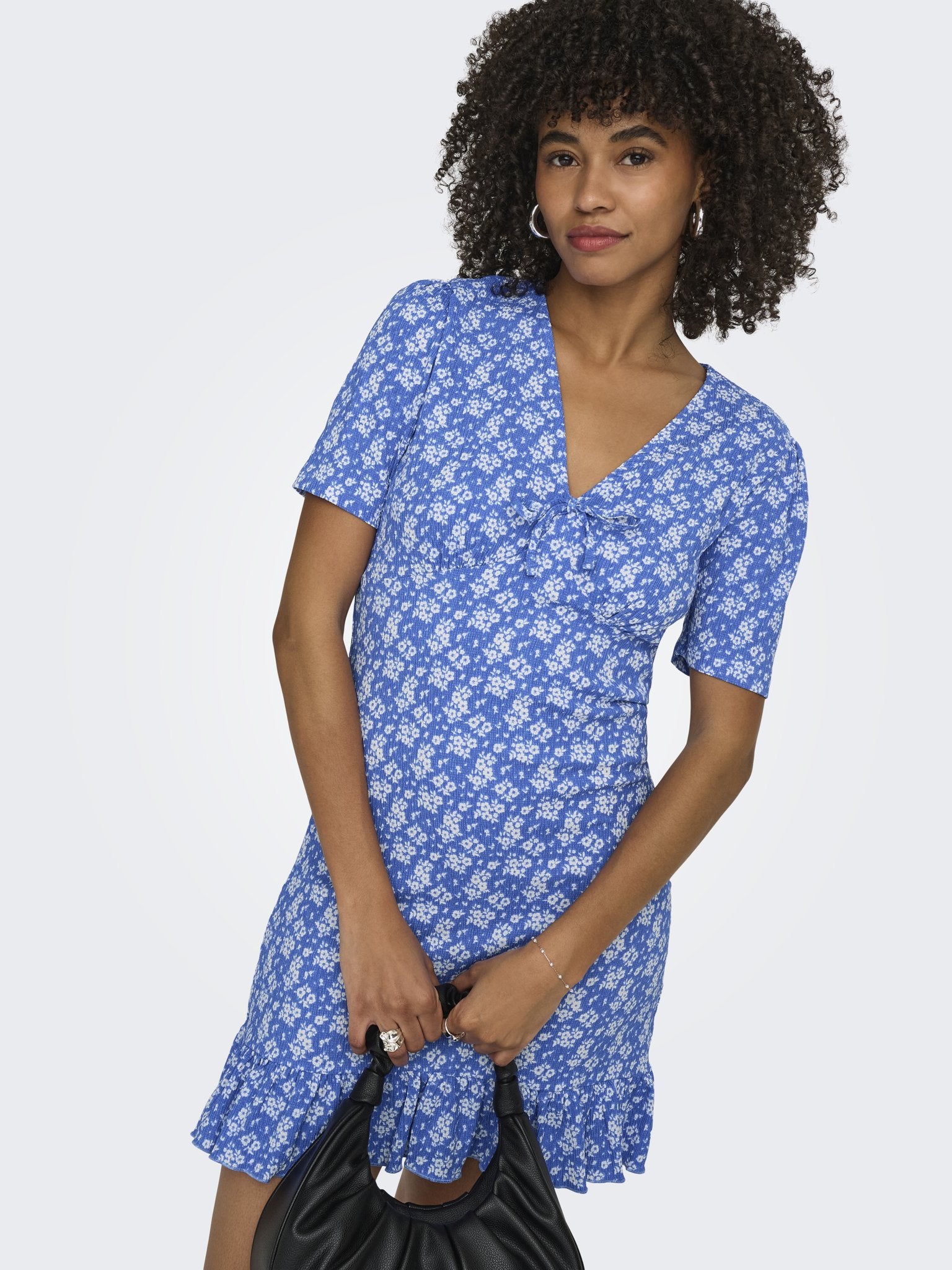 Only Damen Kleider Ultramarine/Clo
