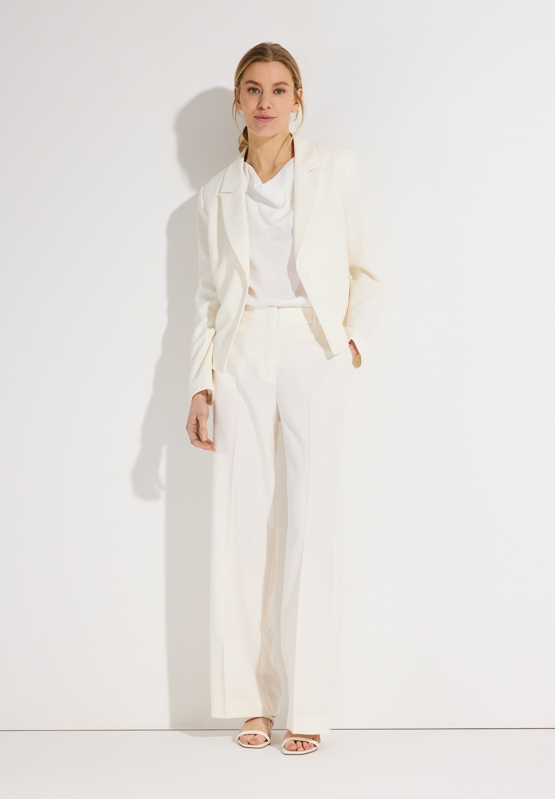 More & More Damen Blusen kurz  Off White