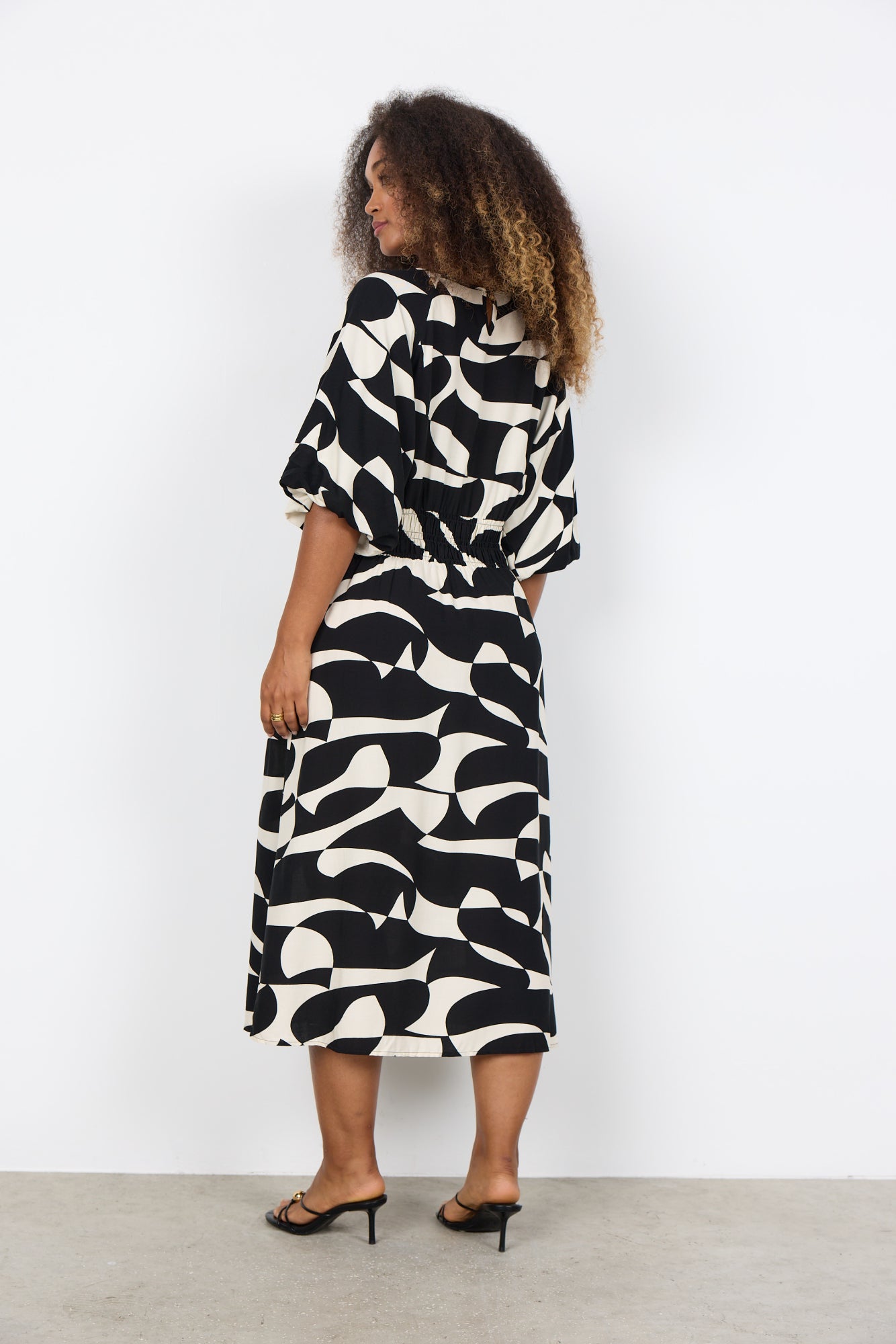 Soya Concept Damen Kleider Black Combi
