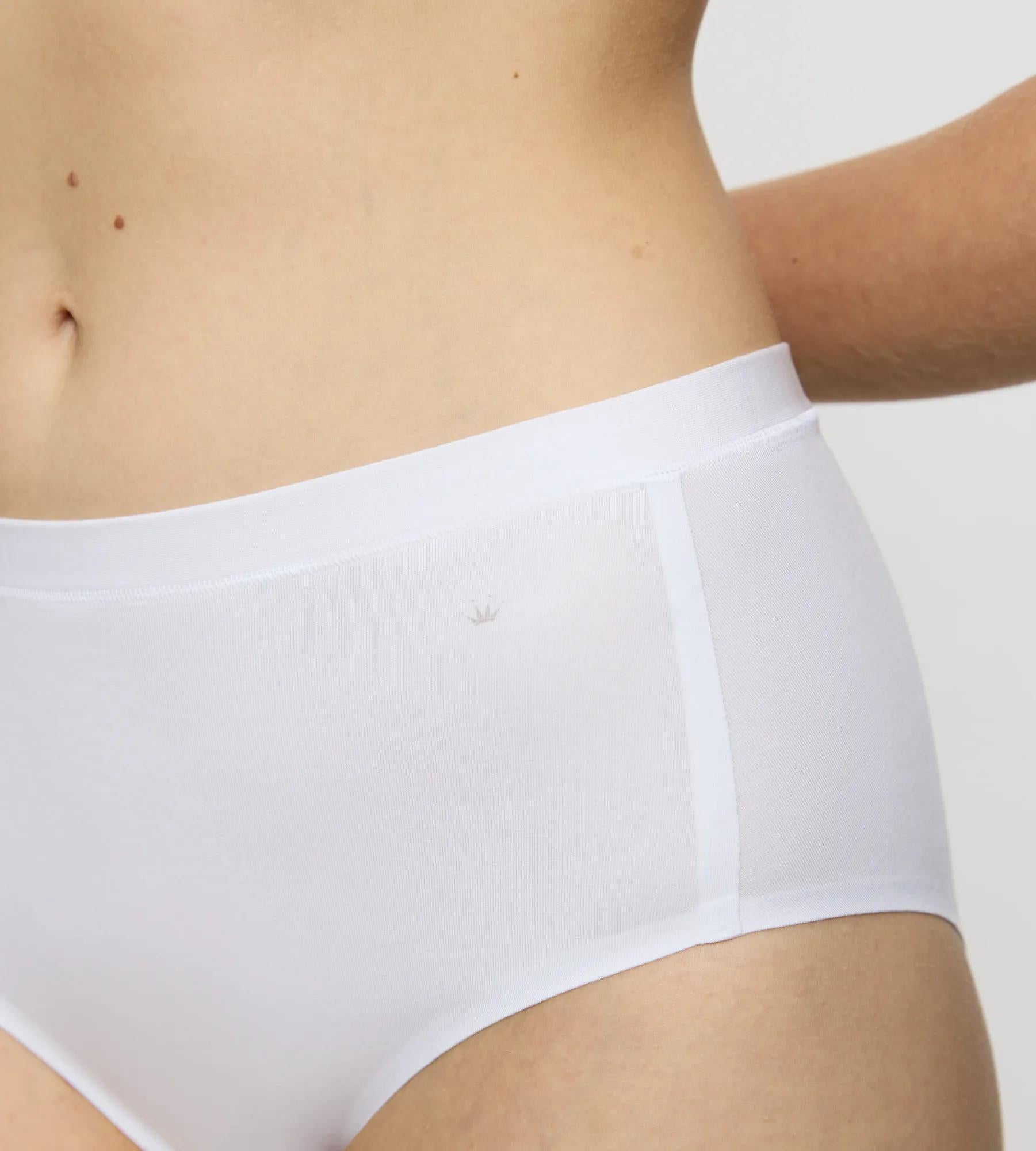 Triumph Slip White