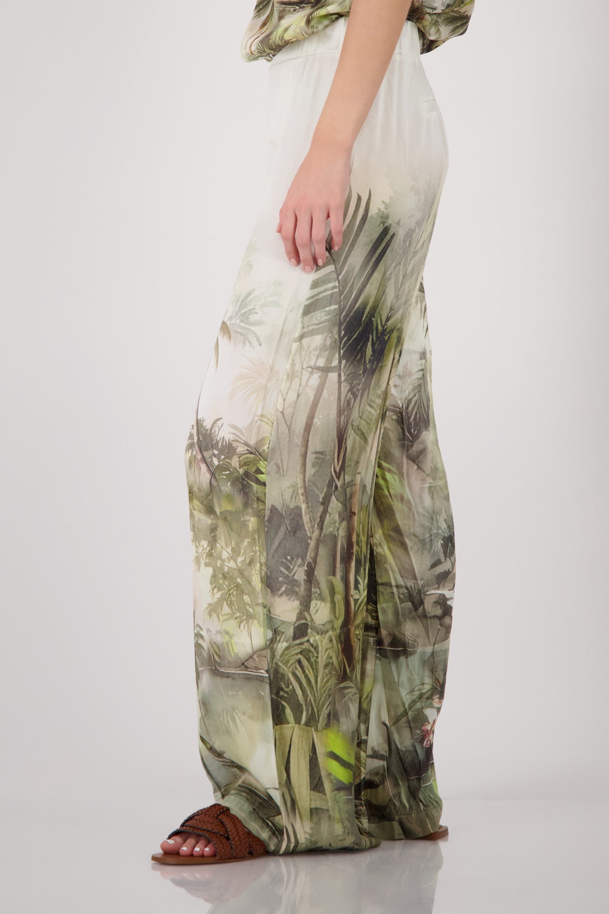 Monari Damen Hosen Olive Gemus